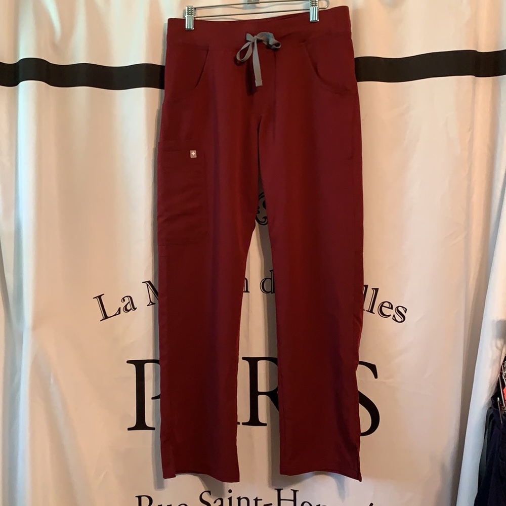 FIGS Burgundy Scrub pants size S/P
